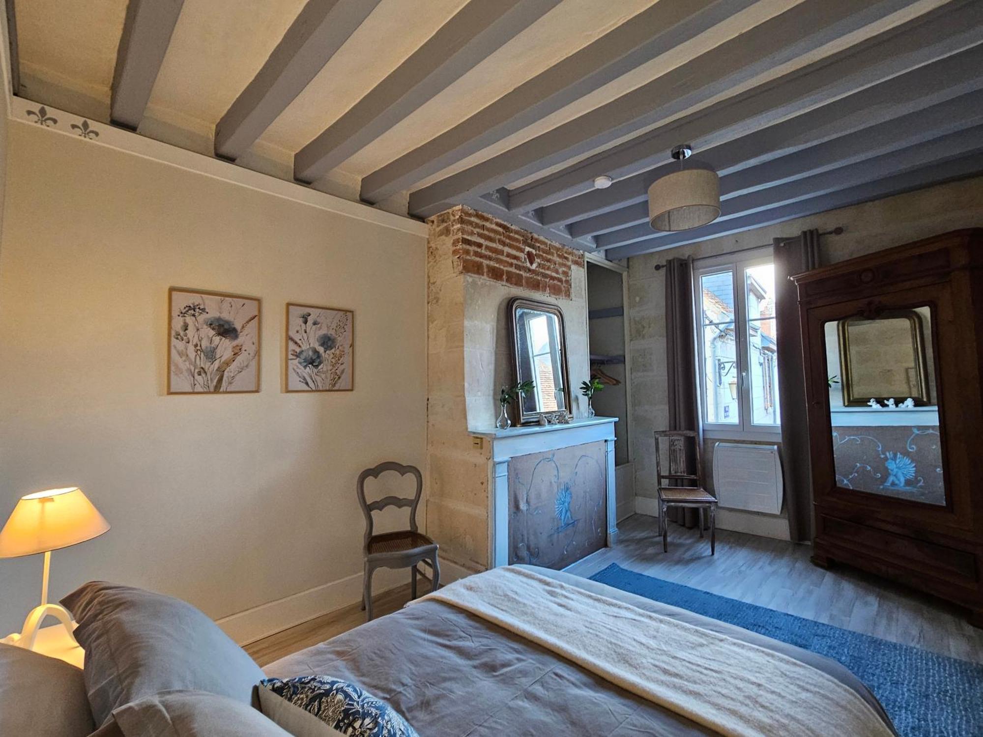 Regard Sur Le Chateau Saint-Aignan  Eksteriør billede